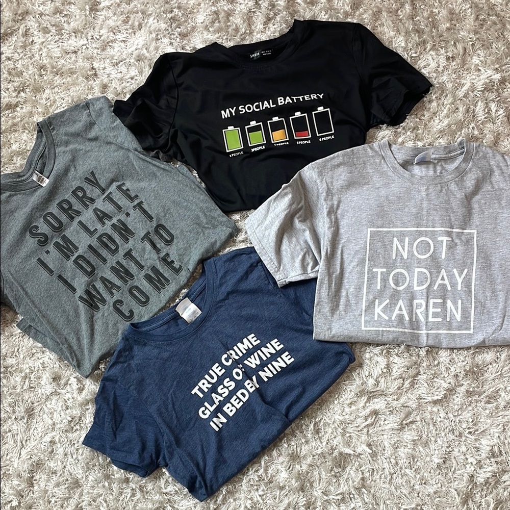 Lot of Graphic Funny T-Shirts - Black, Gray, Blue Size Small